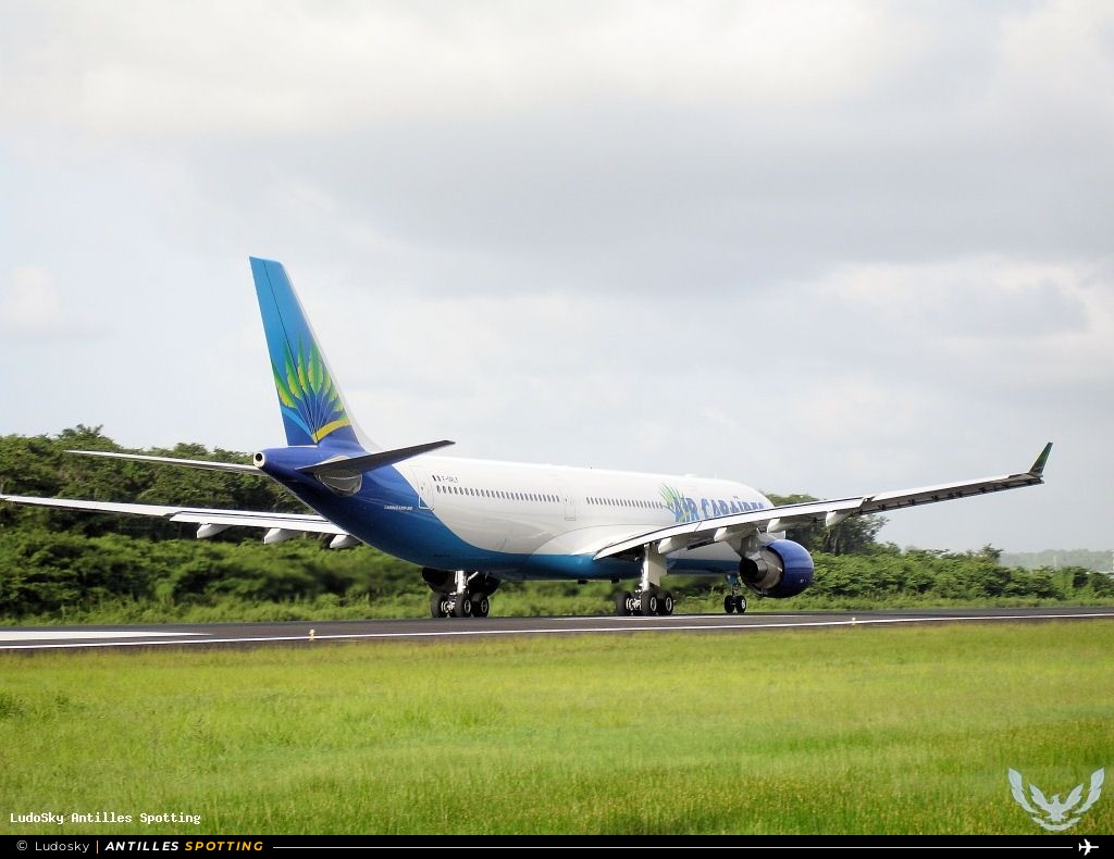 F-ORLY · Airbus A330-300, Air Caraïbes, Pointe-à-Pitre – Maryse Condé