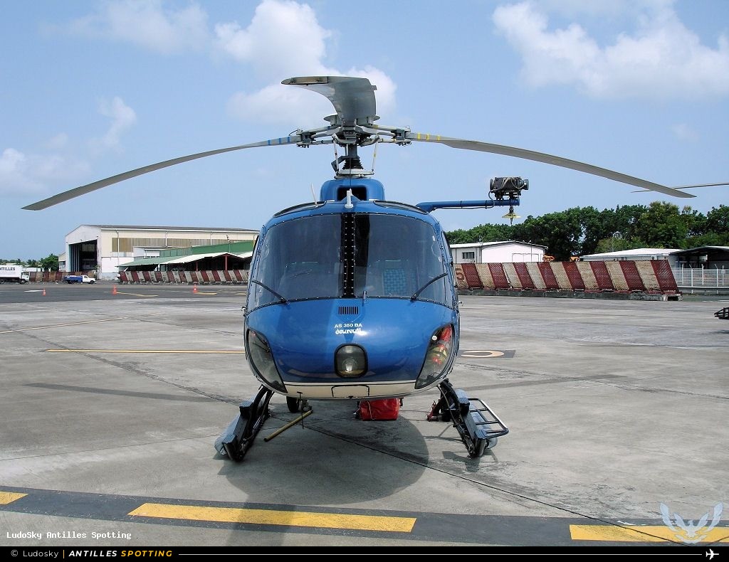 Aéroport · Autres, TFFR - Pointe-à-Pitre – Maryse Condé, Pointe-à-Pitre – Maryse Condé
