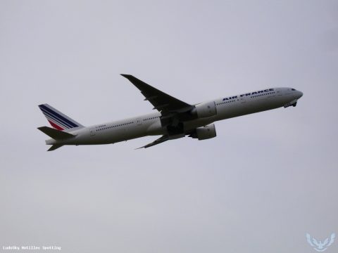 F-GSQN · Boeing 777-300ER, Pointe-à-Pitre – Maryse Condé