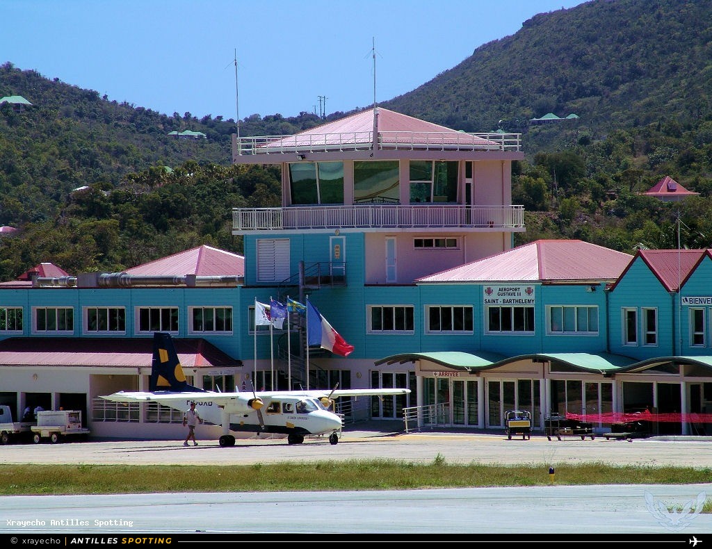 Aéroport · Tour de contrôle, TFFJ - Saint-Barthélemy – Rémy de Haenen, Saint-Barthélemy – Rémy de Haenen