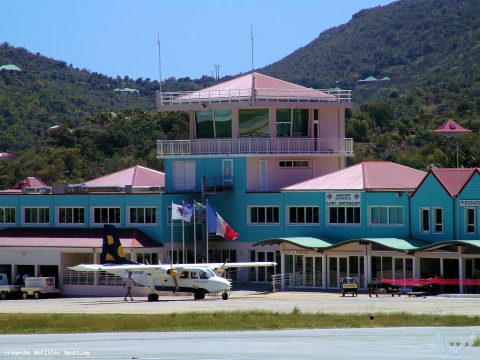 Aéroport · Tour de contrôle (2006)