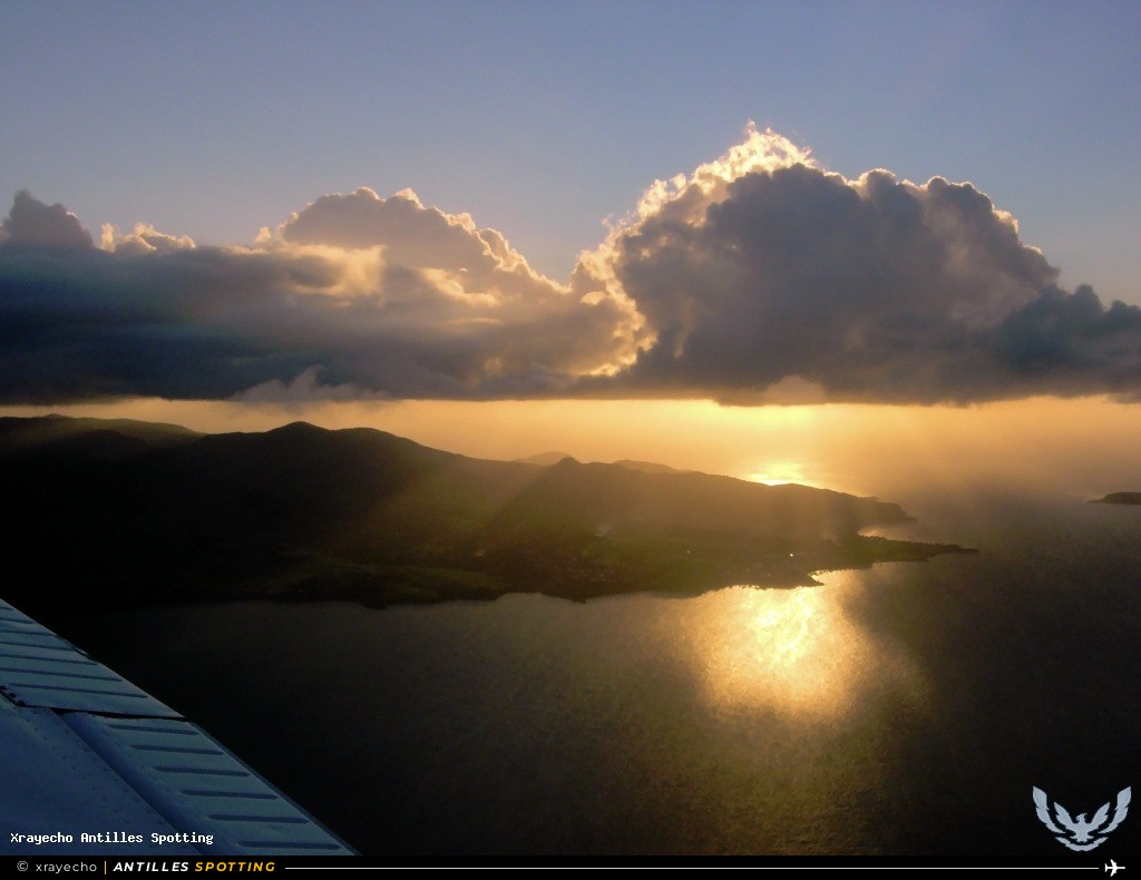 Aéroport · Vue aérienne, TFFR - Pointe-à-Pitre – Maryse Condé, Pointe-à-Pitre – Maryse Condé