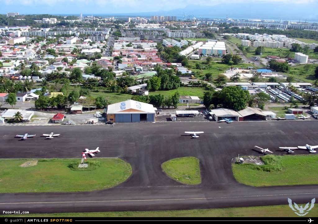 Aéroport · Autres, TFFR - Pointe-à-Pitre – Maryse Condé, Pointe-à-Pitre – Maryse Condé
