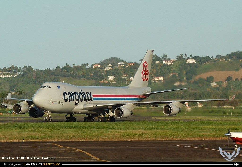 LX-KCV · Boeing 747-400, Cargolux, Martinique – Aimé Césaire