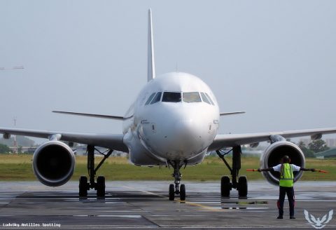 F-GKXC · Airbus A320, Pointe-à-Pitre – Maryse Condé