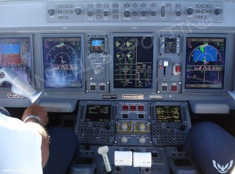 F-OFLY · Embraer E175, Martinique – Aimé Césaire