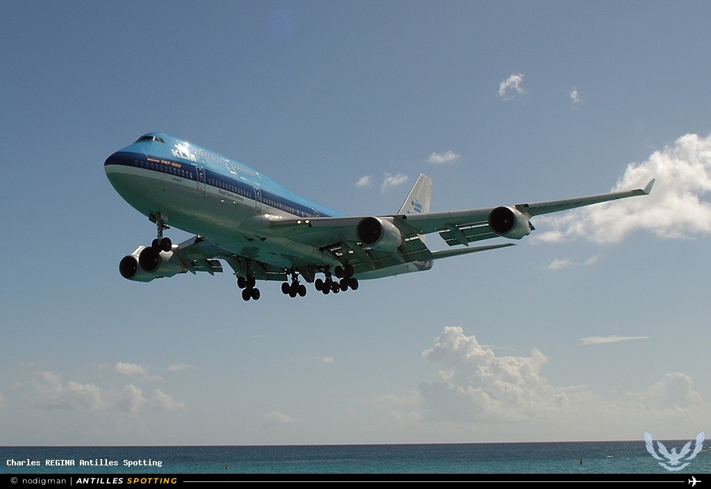 PH-BFB · Boeing 747-400, KLM, Sint Maarten – Princess Juliana
