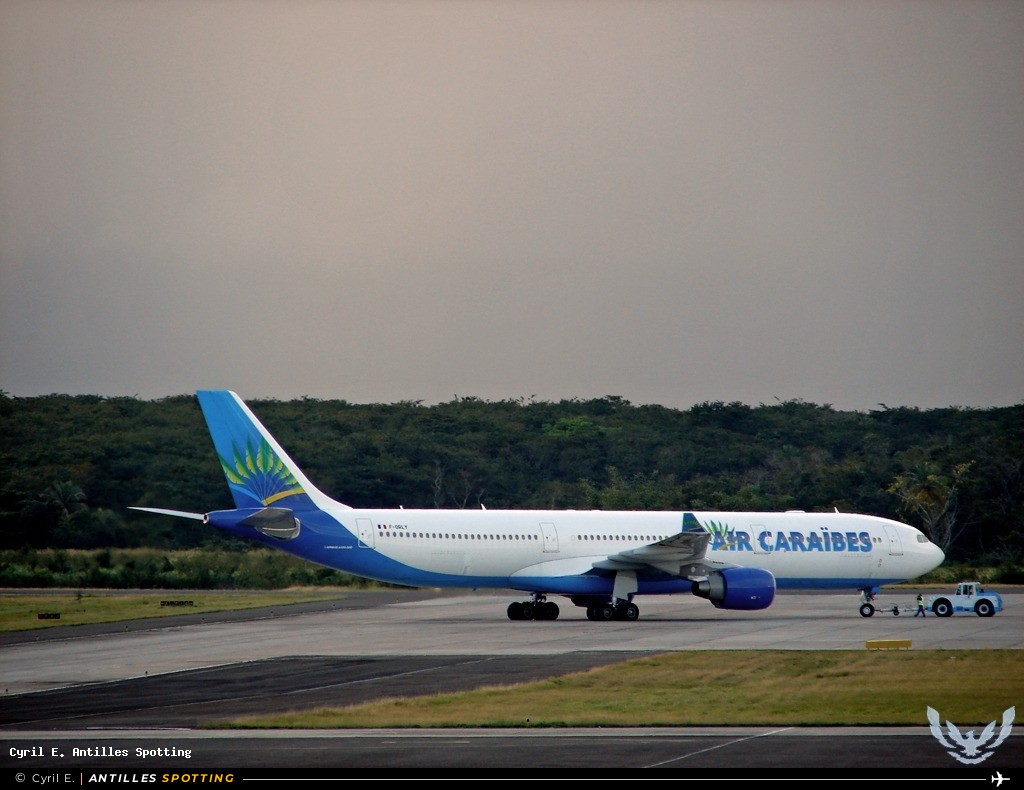 F-ORLY · Airbus A330-300, Air Caraïbes, Pointe-à-Pitre – Maryse Condé