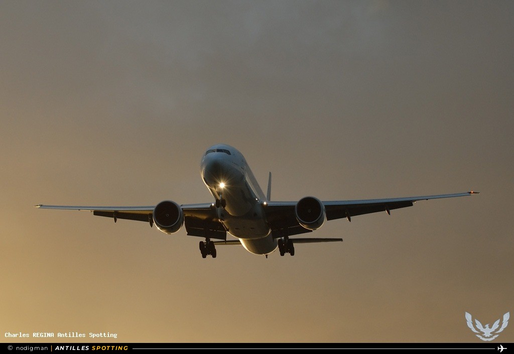 F-GSQN · Boeing 777-300ER, Air France, Martinique – Aimé Césaire