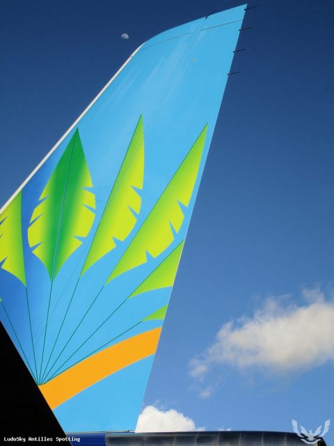 F-OFLY · Embraer E175, Pointe-à-Pitre – Maryse Condé
