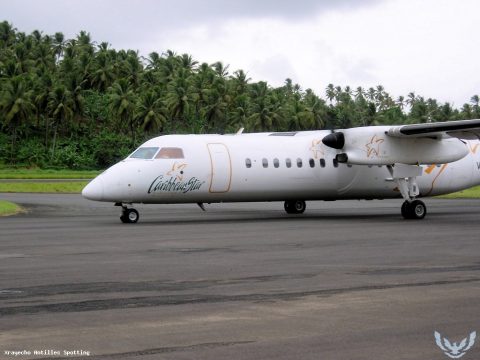 V2-LFU · De Havilland Canada Dash 8-100 (2005)