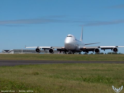 F-GIUA · Boeing 747-400, Pointe-à-Pitre – Maryse Condé
