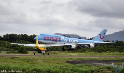 F-HSEA · Boeing 747-400, Martinique – Aimé Césaire