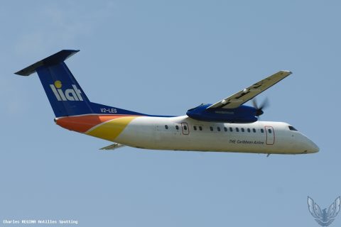 V2-LES · De Havilland Canada Dash 8-300 (2007)