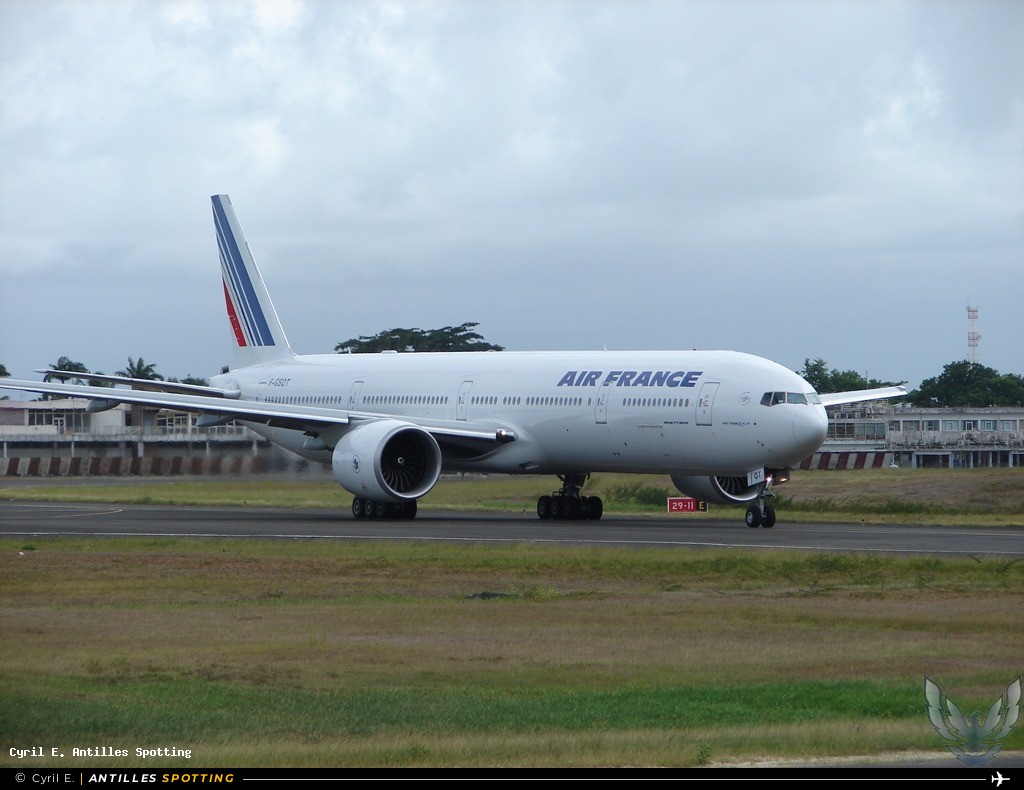 F-GSQT · Boeing 777-300ER, Air France, Pointe-à-Pitre – Maryse Condé