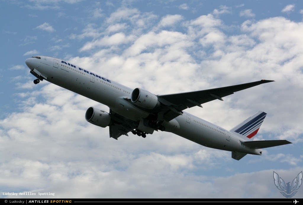 F-GSQT · Boeing 777-300ER, Air France, Pointe-à-Pitre – Maryse Condé