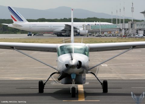 F-OHQU · Cessna 208 Caravan (2007)