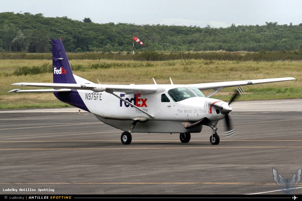 N975FE · Cessna 208 Caravan, FedEx Feeder, Pointe-à-Pitre – Maryse Condé