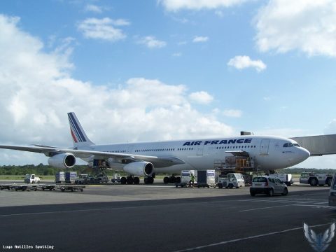F-GLZC · Airbus A340-300, Cayenne – Félix Éboué
