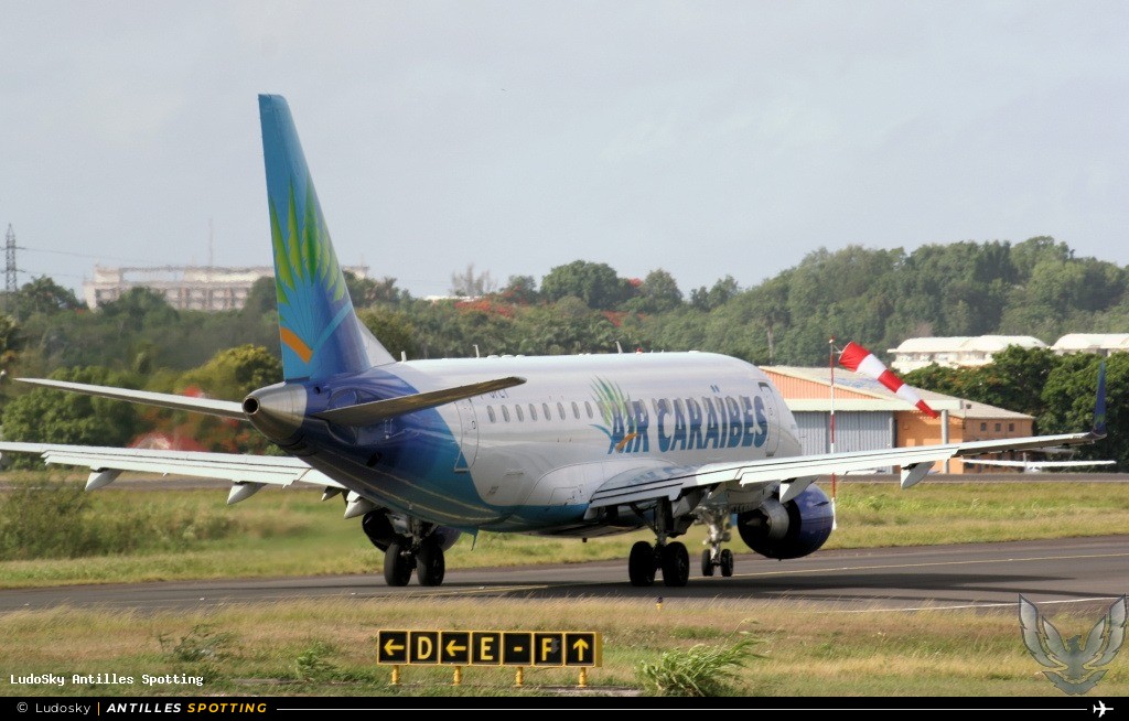 F-OFLY · Embraer E175, Air Caraïbes, Pointe-à-Pitre – Maryse Condé