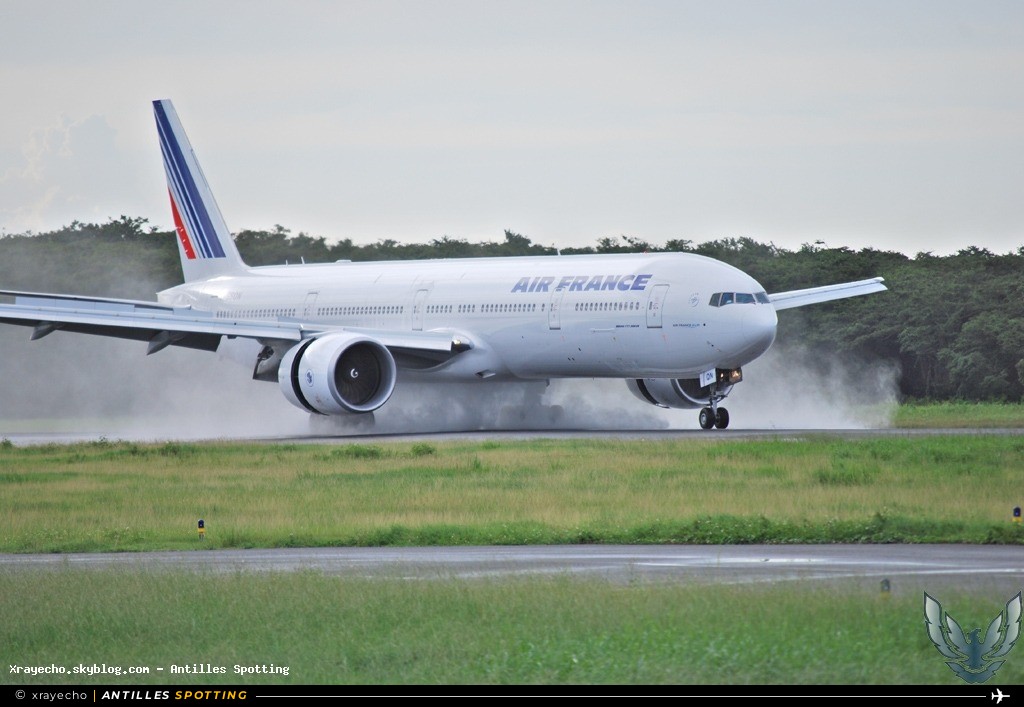 F-GSQN · Boeing 777-300ER, Air France, Pointe-à-Pitre – Maryse Condé