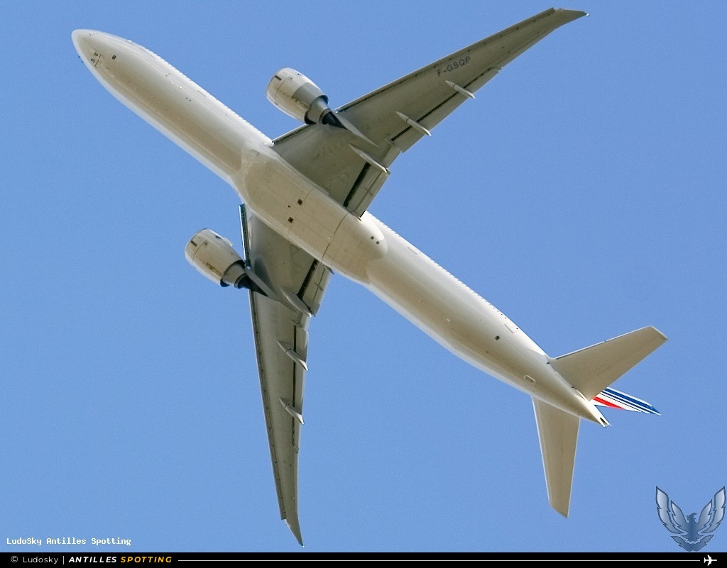 F-GSQP · Boeing 777-300ER, Air France, Pointe-à-Pitre – Maryse Condé