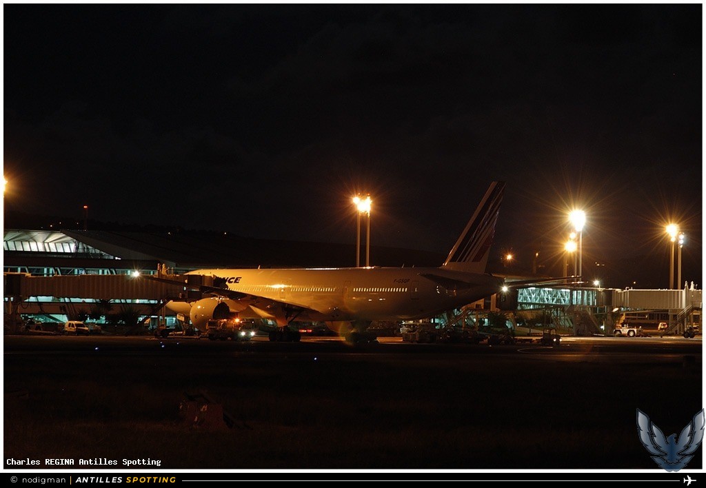 F-GSQP · Boeing 777-300ER, Air France, Martinique – Aimé Césaire
