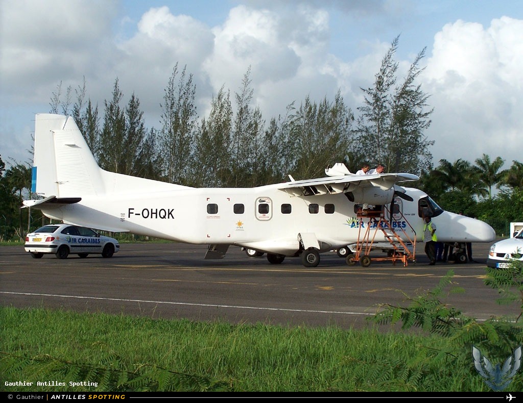 F-OHQK · Dornier 228, Air Caraïbes, Pointe-à-Pitre – Maryse Condé
