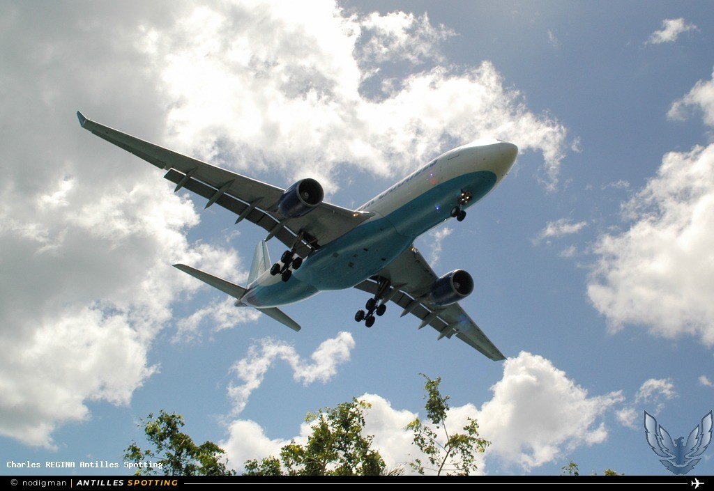 F-OFDF · Airbus A330-200, Air Caraïbes, Martinique – Aimé Césaire