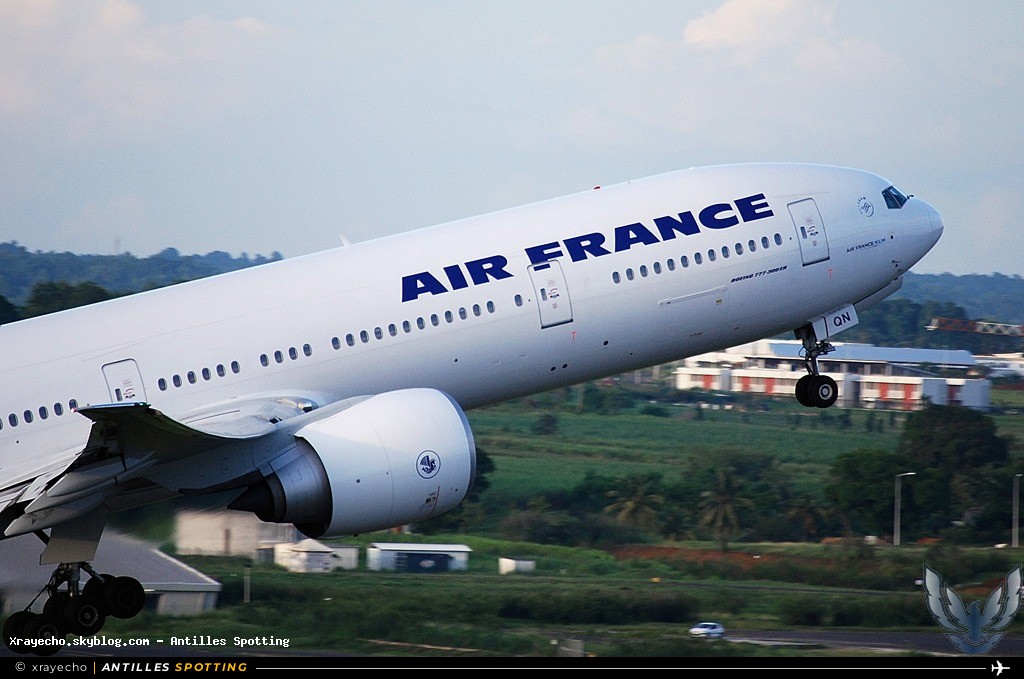 F-GSQN · Boeing 777-300ER, Air France, Pointe-à-Pitre – Maryse Condé