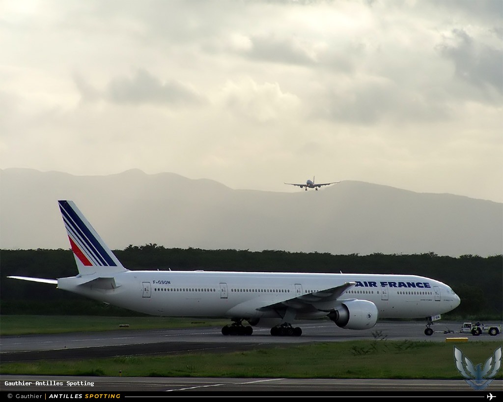F-GSQN · Boeing 777-300ER, Air France, Pointe-à-Pitre – Maryse Condé