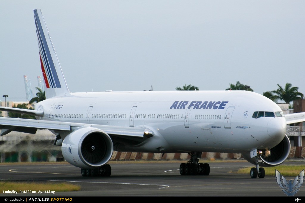 F-GSQT · Boeing 777-300ER, Air France, Pointe-à-Pitre – Maryse Condé