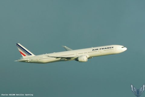 F-GSQO · Boeing 777-300ER, Martinique – Aimé Césaire