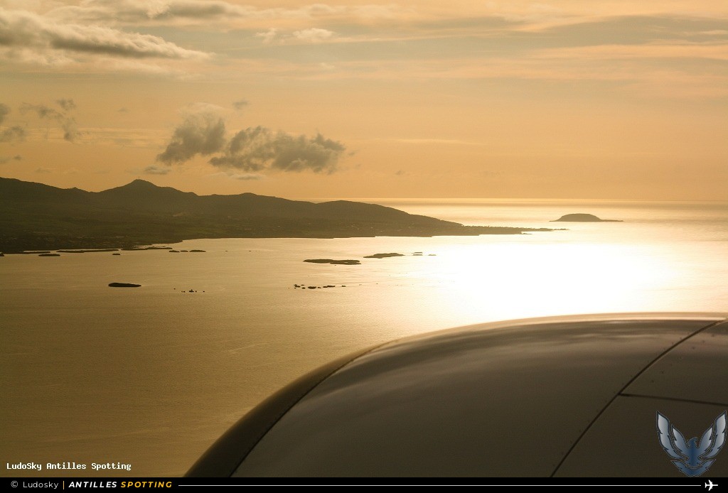 Aéroport · Vue aérienne, TFFR - Pointe-à-Pitre – Maryse Condé, Pointe-à-Pitre – Maryse Condé
