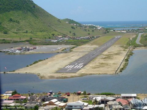 Aéroport · Autres (2008)