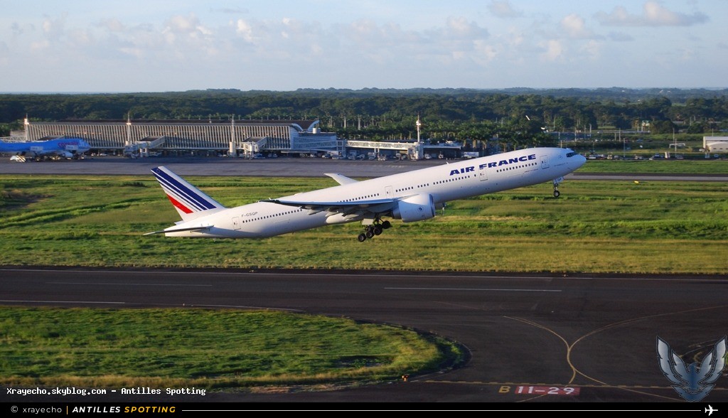 F-GSQP · Boeing 777-300ER, Air France, Pointe-à-Pitre – Maryse Condé