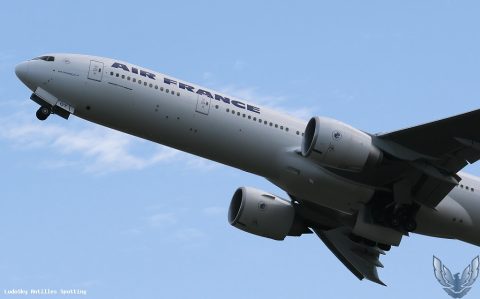 F-GSQT · Boeing 777-300ER, Pointe-à-Pitre – Maryse Condé