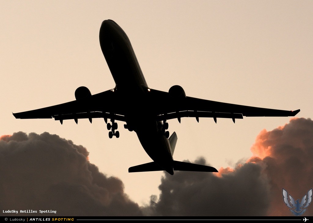 F-ORLY · Airbus A330-300, Air Caraïbes, Pointe-à-Pitre – Maryse Condé