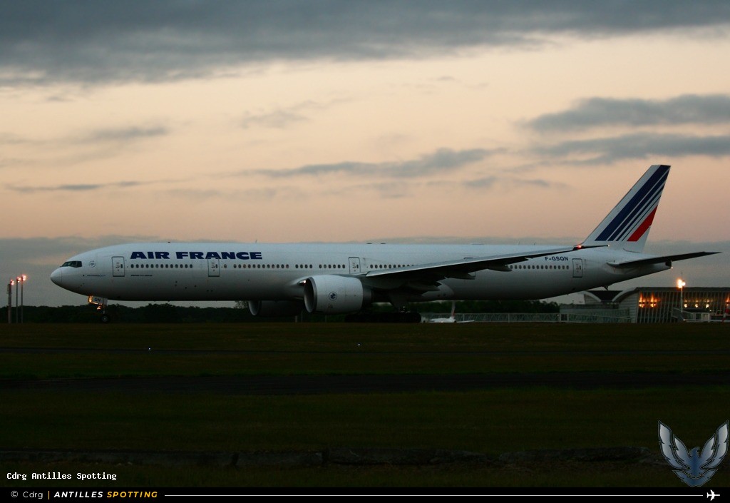 F-GSQN · Boeing 777-300ER, Air France, Pointe-à-Pitre – Maryse Condé