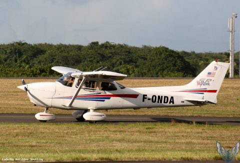 F-ONDA · Cessna 172 Skyhawk, Pointe-à-Pitre – Maryse Condé