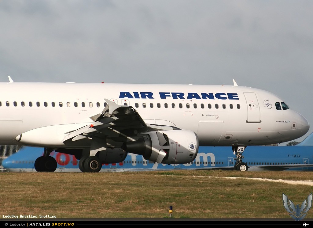 F-GKXG · Airbus A320, Air France, Pointe-à-Pitre – Maryse Condé