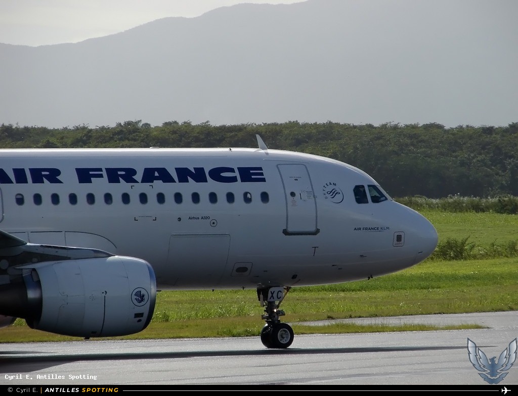 F-GKXC · Airbus A320, Air France, Pointe-à-Pitre – Maryse Condé