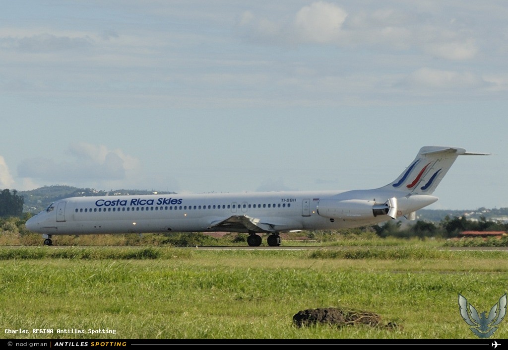 TI-BBH · McDonnell Douglas MD-82, Costa Rica Skies, Martinique – Aimé Césaire