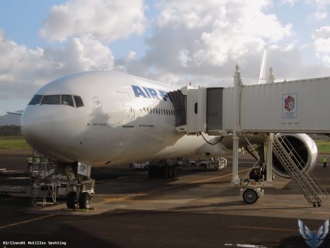 F-GSQP · Boeing 777-300ER, Martinique – Aimé Césaire