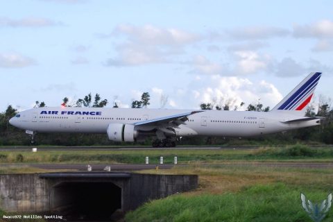 F-GSQX · Boeing 777-300ER, Martinique – Aimé Césaire