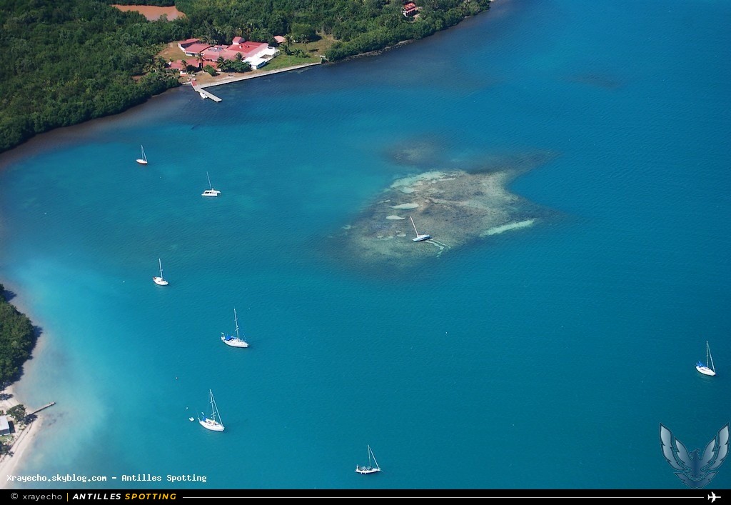 Aéroport · Vue aérienne, TFFR - Pointe-à-Pitre – Maryse Condé, Pointe-à-Pitre – Maryse Condé