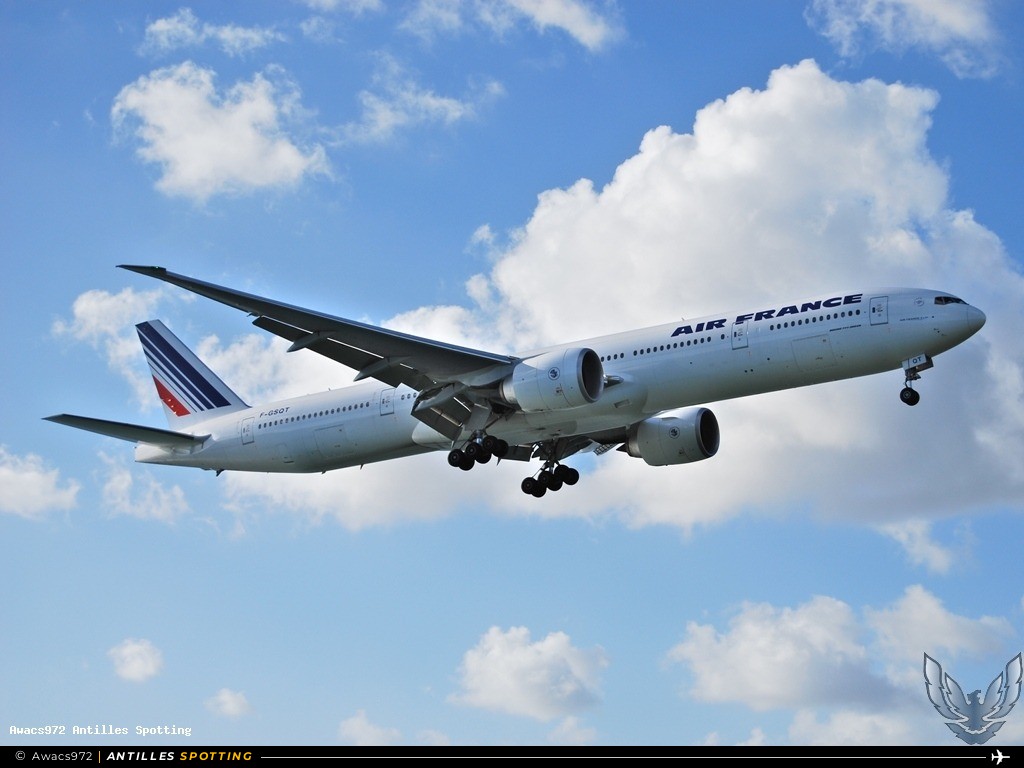 F-GSQT · Boeing 777-300ER, Air France, Martinique – Aimé Césaire