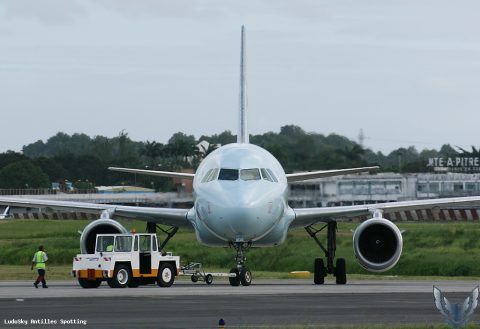 C-FYKR · Airbus A319 (2007)