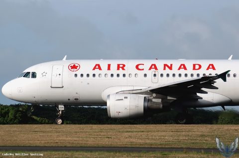 C-FYJP · Airbus A319, Pointe-à-Pitre – Maryse Condé