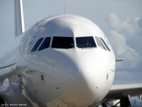 F-GKXG · Airbus A320, Pointe-à-Pitre – Maryse Condé